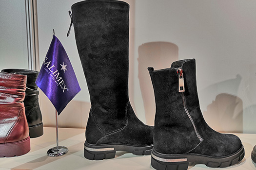 На обувной выставке SHOESSTAR-Урал 2019 г. Екатеринбург. представлена новая коллекция женской обуви SALIMEX осень-зима 2019-2020.