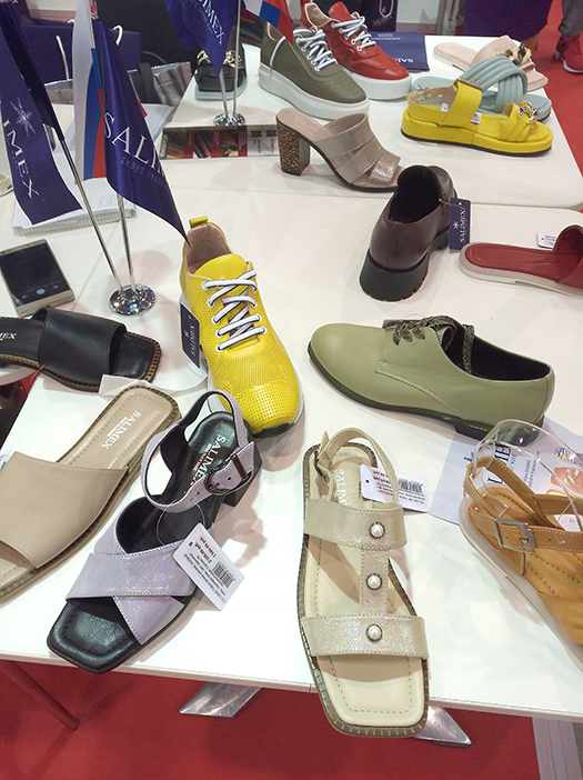 На обувной выставке SHOESSTAR-Сибирь/СибШуз 2021 г. Новосибирск. представлена новая коллекция женской обуви SALIMEX ВЕСНА-ЛЕТО 2022.