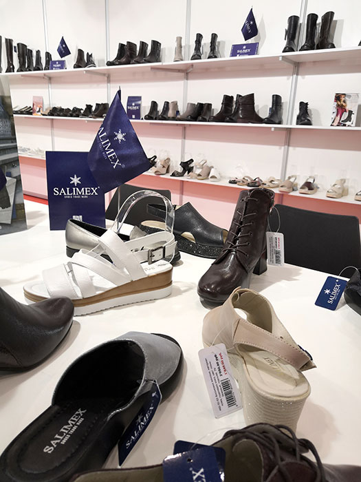 На обувной выставке SHOESSTAR-Сибирь/СибШуз 2020 г. Новосибирск. представлена новая коллекция женской обуви SALIMEX весна-лето 2021.