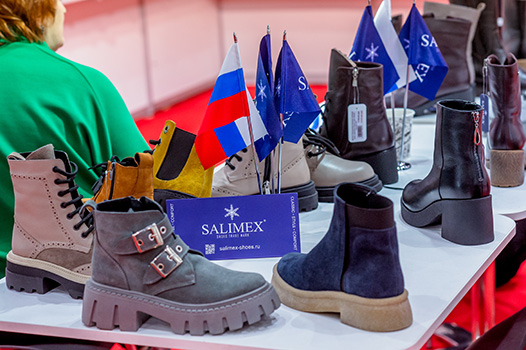 На обувной выставке SHOESSTAR-Сибирь/СибШуз 2020 г. Новосибирск. представлена новая коллекция женской обуви SALIMEX осень-зима 2022-2023.