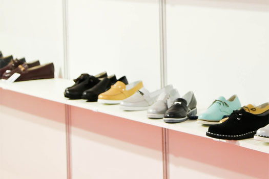 На обувной выставке SHOESSTAR-Екатеринбург 2018 представлена новая коллекция женской обуви SALIMEX весна-лето 2019.
