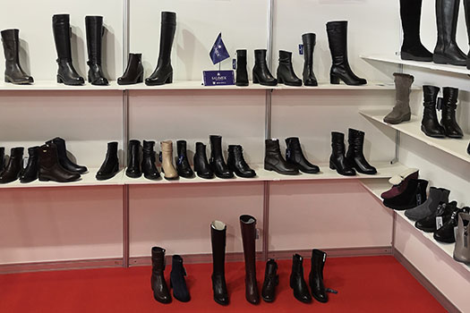 На обувной выставке SHOESSTAR-Урал 2020 г. Екатеринбург. представлена новая коллекция женской обуви SALIMEX осень-зима 2020-2021.