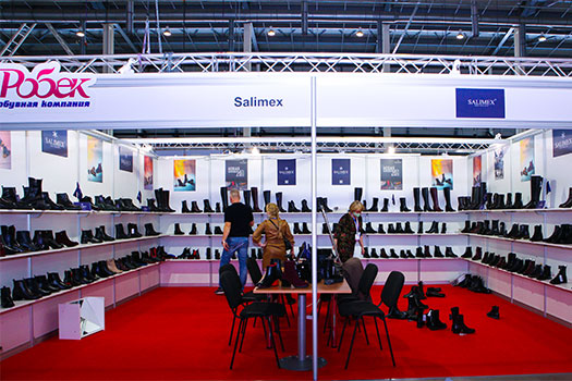 На обувной выставке SHOESSTAR-Урал 2021 г. Екатеринбург. представлена новая коллекция женской обуви SALIMEX осень-зима 2021-2022.